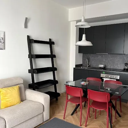 Appartamento Milano: Incantevole In Pieno Centro - Fancy Yellow