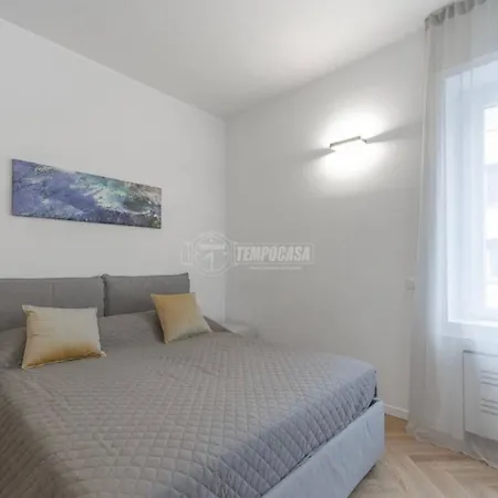 Appartement Milano: Incantevole In Pieno Centro - Fancy Yellow